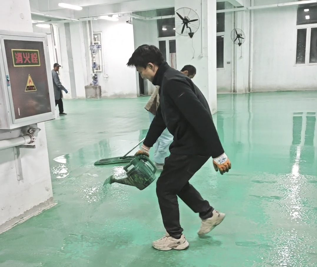 徐州廠房舊地面修補瓷釉固化地坪施工工藝